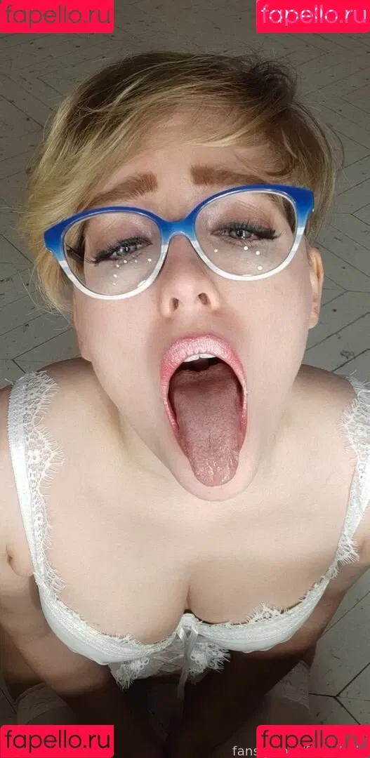 Daria Flora Onlyfans Photo Gallery 