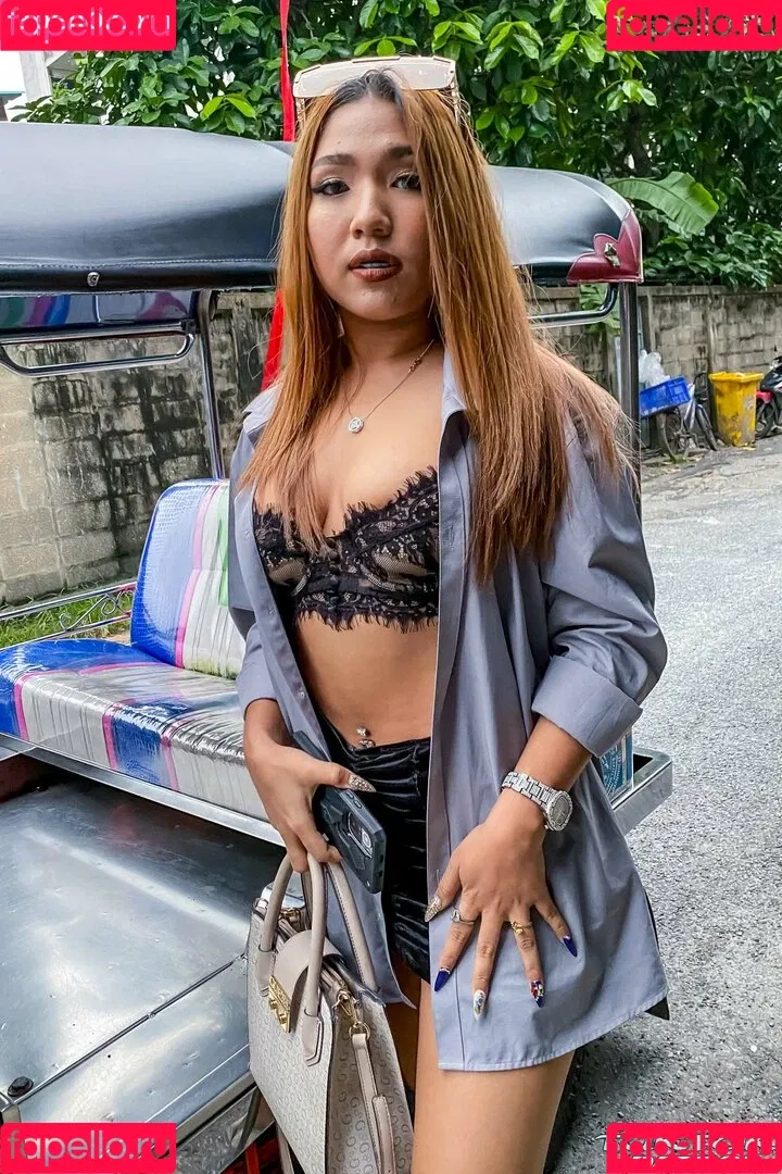 TukTuk Patrol Onlyfans Photo Gallery 