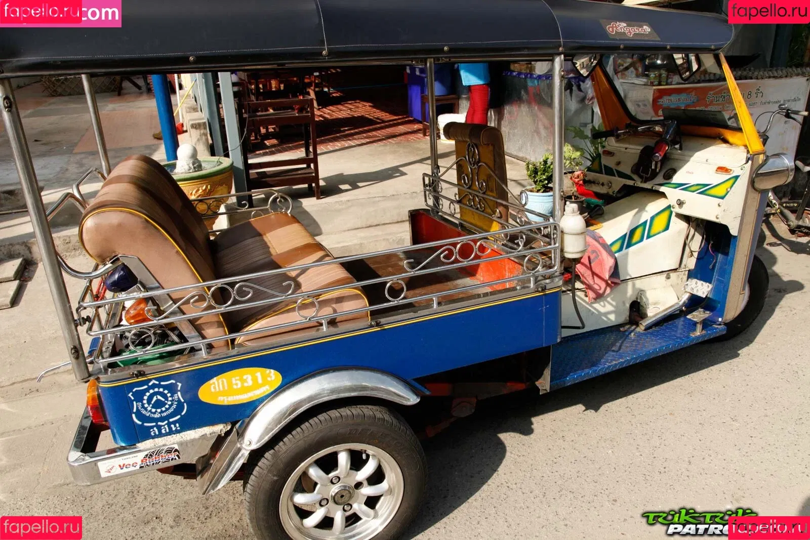 TukTuk Patrol Onlyfans Photo Gallery 