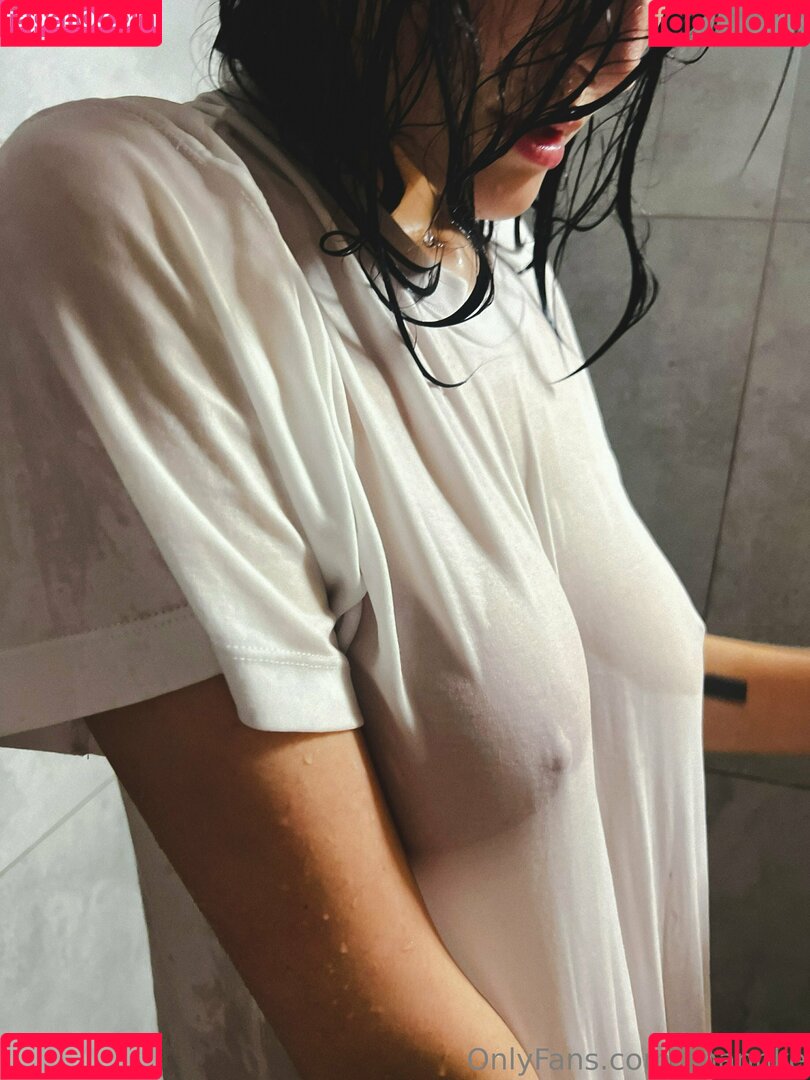 Anannke Onlyfans Photo Gallery 