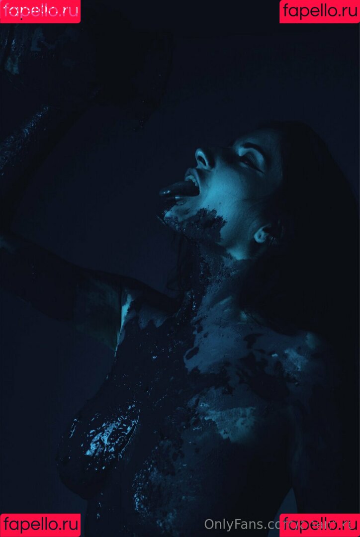 Anannke Onlyfans Photo Gallery 