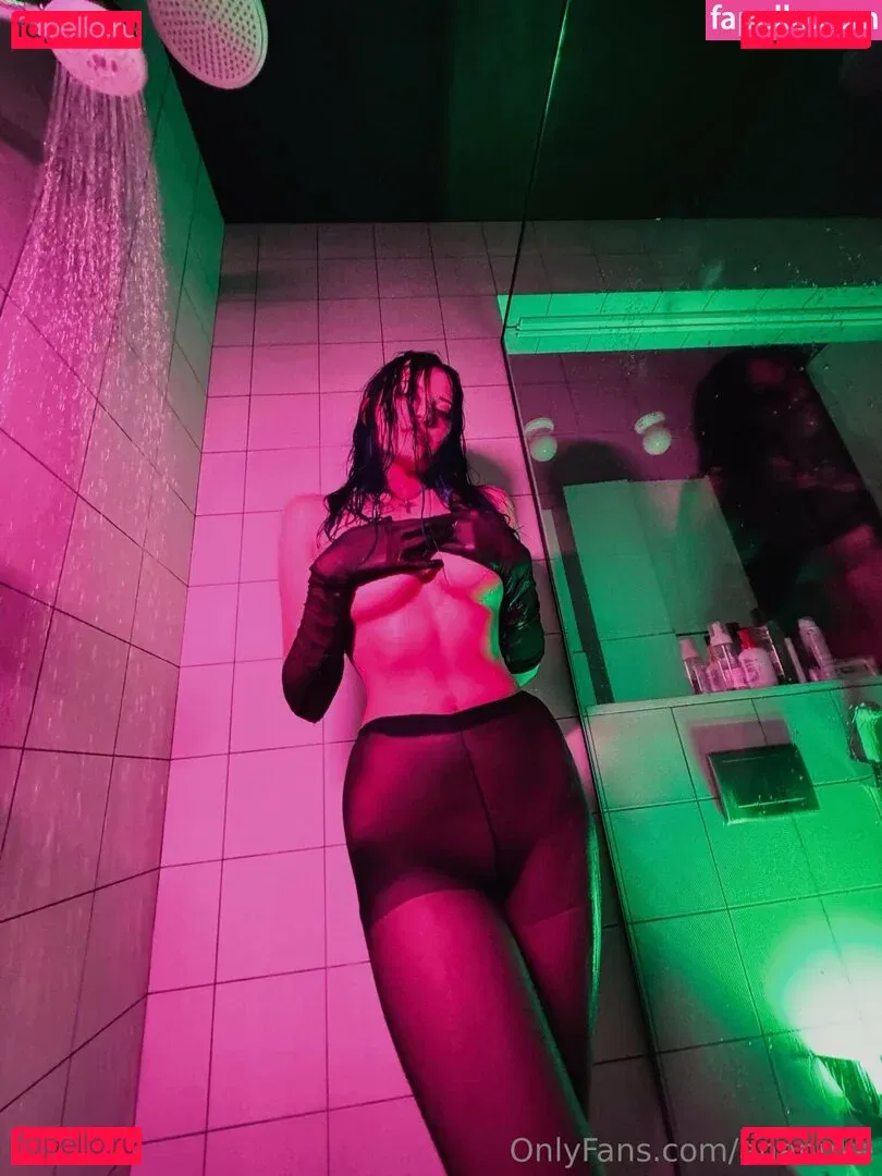 Anannke Onlyfans Photo Gallery 