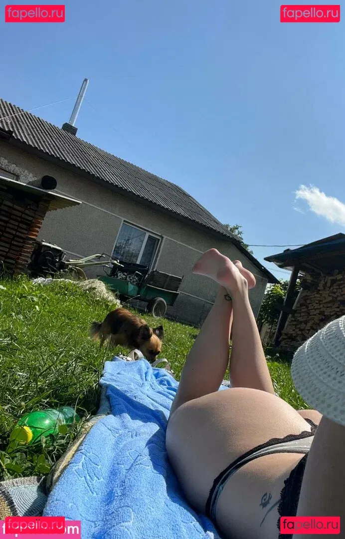 Anannke Onlyfans Photo Gallery 