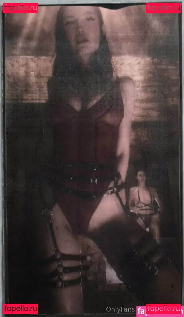 Anannke Onlyfans Photo Gallery 