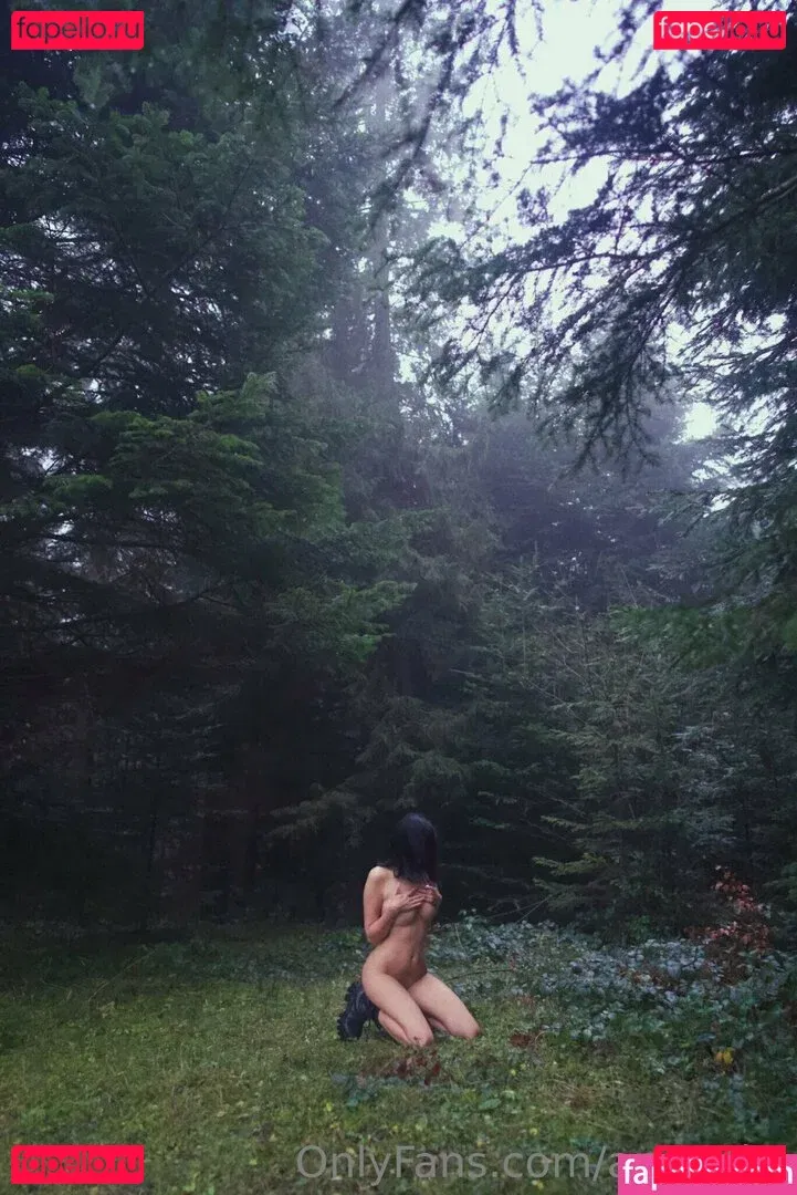 Anannke Onlyfans Photo Gallery 