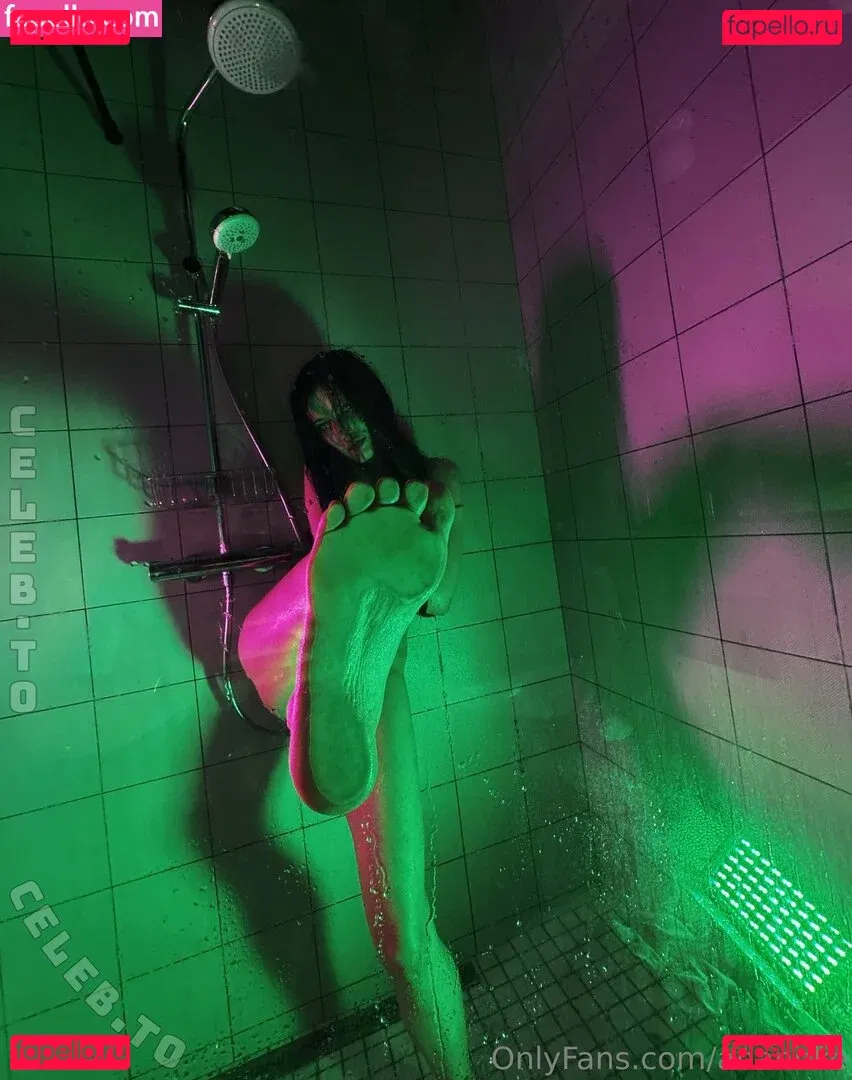 Anannke Onlyfans Photo Gallery 