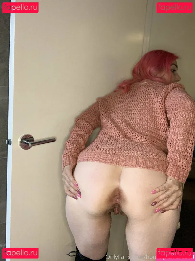 home-alone-mum Onlyfans Photo Gallery 