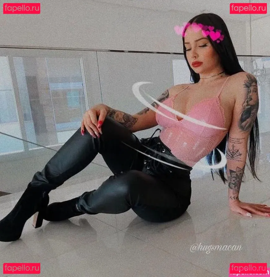 Victoria Macan Onlyfans Photo Gallery 