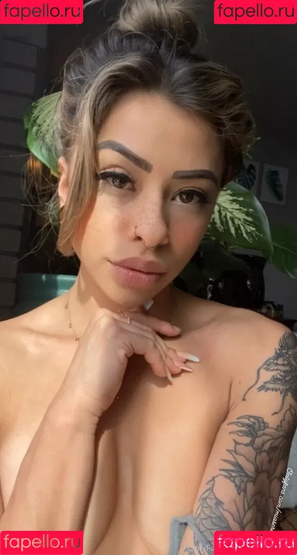 miascreams Onlyfans Photo Gallery 