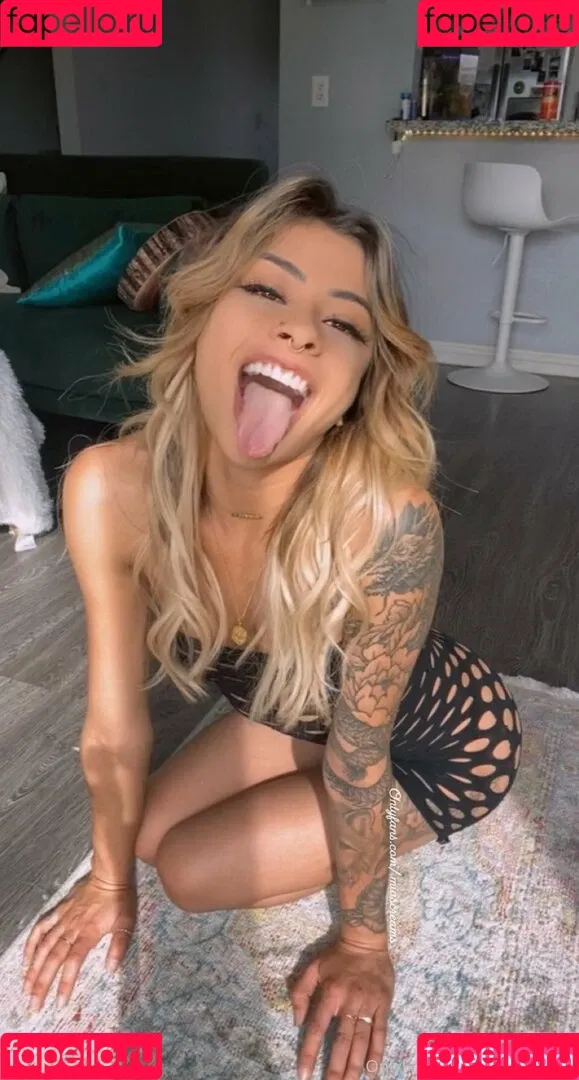 miascreams Onlyfans Photo Gallery 