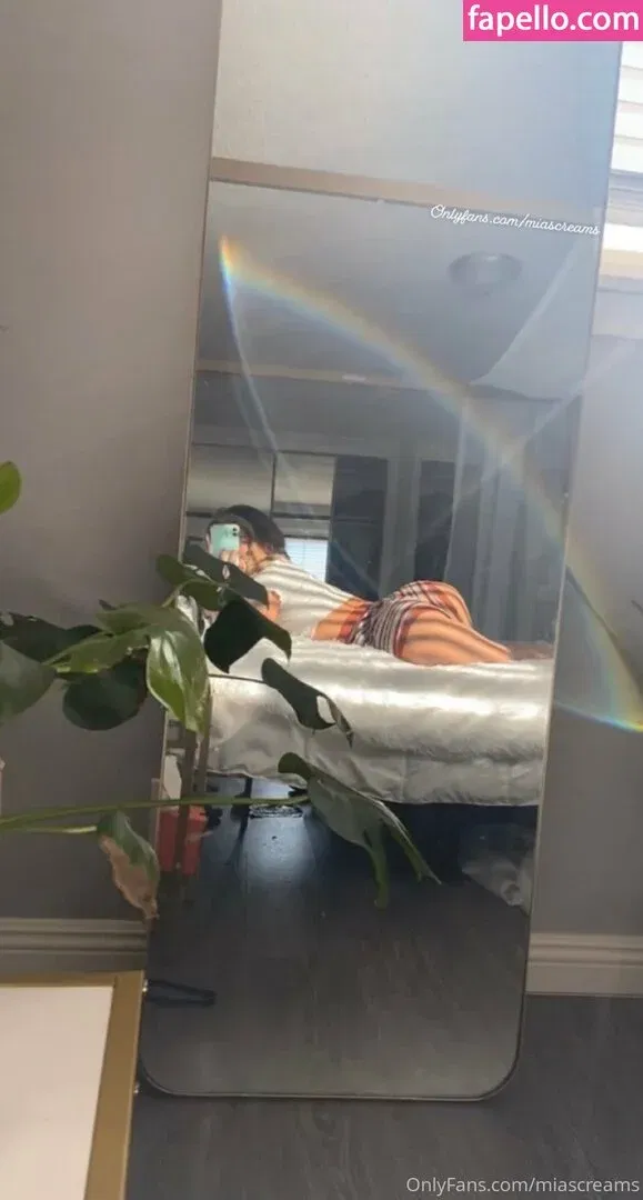 miascreams Onlyfans Photo Gallery 