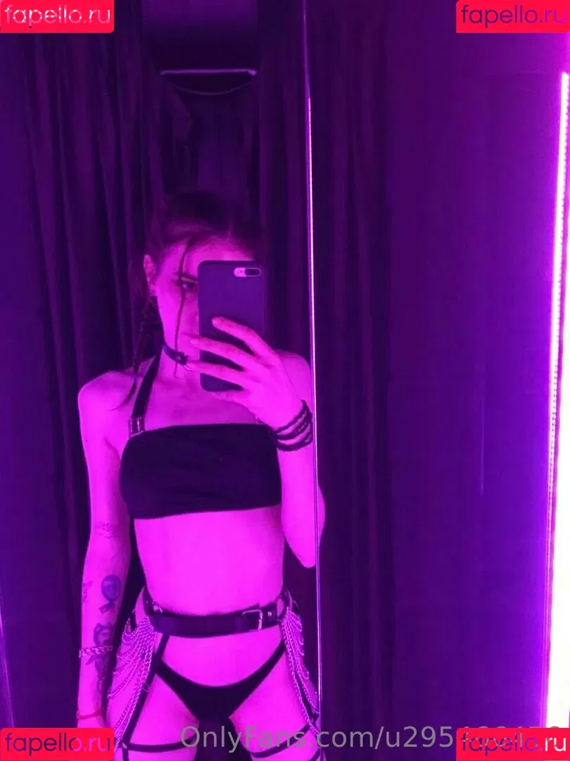 anna_kyoto Onlyfans Photo Gallery 
