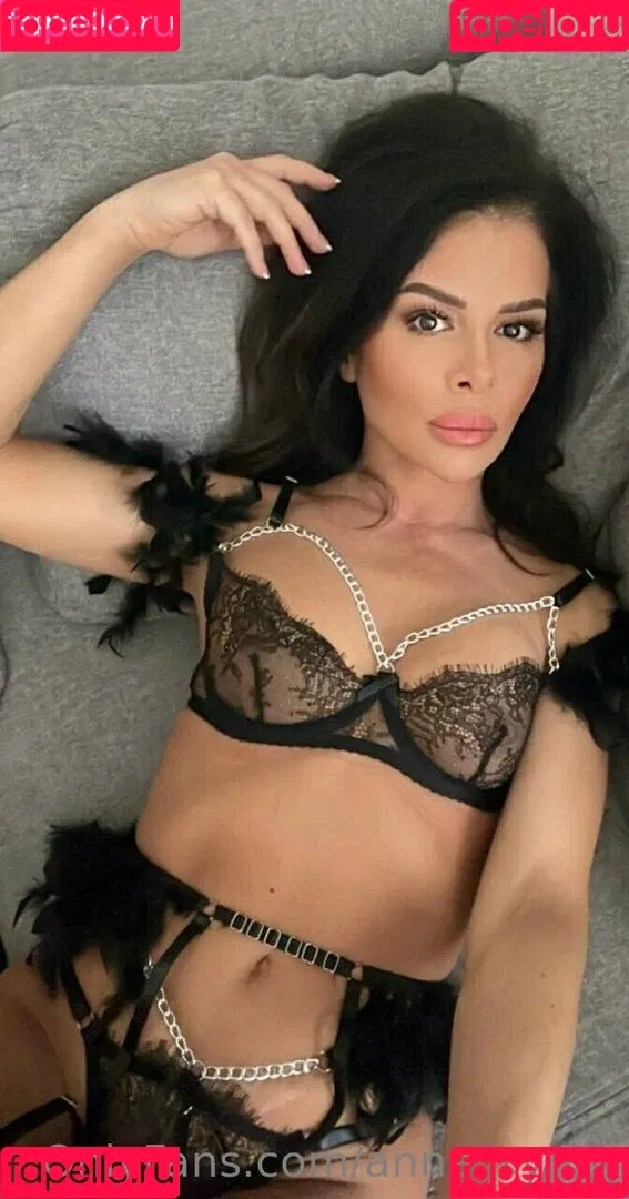 anna_kyoto Onlyfans Photo Gallery 