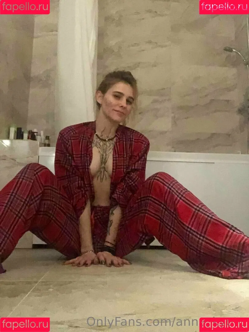 anna_kyoto Onlyfans Photo Gallery 