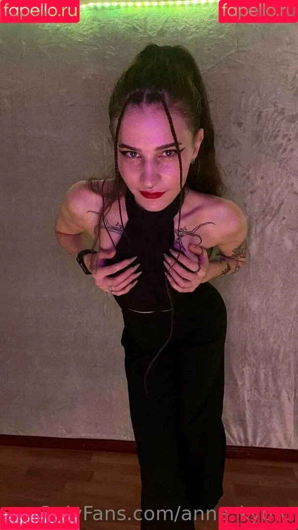 anna_kyoto Onlyfans Photo Gallery 