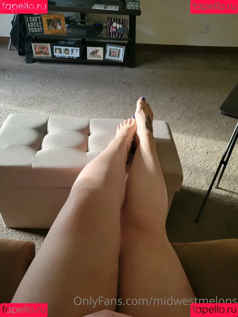midwestmelons Onlyfans Photo Gallery 