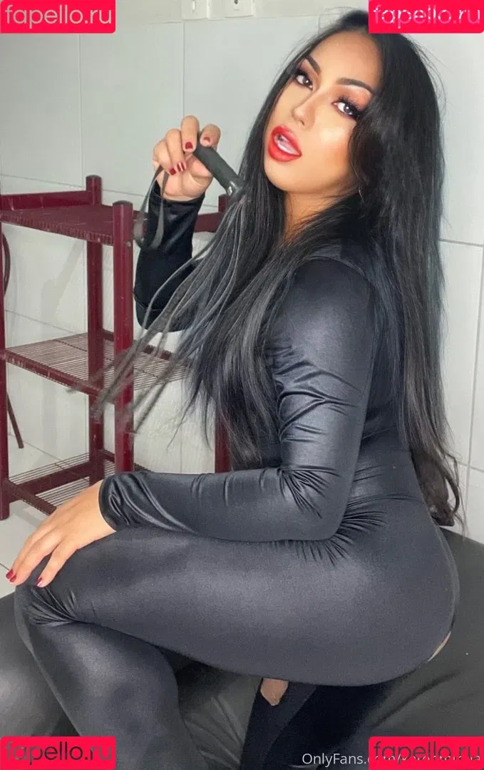 Keren Mirela Onlyfans Photo Gallery 