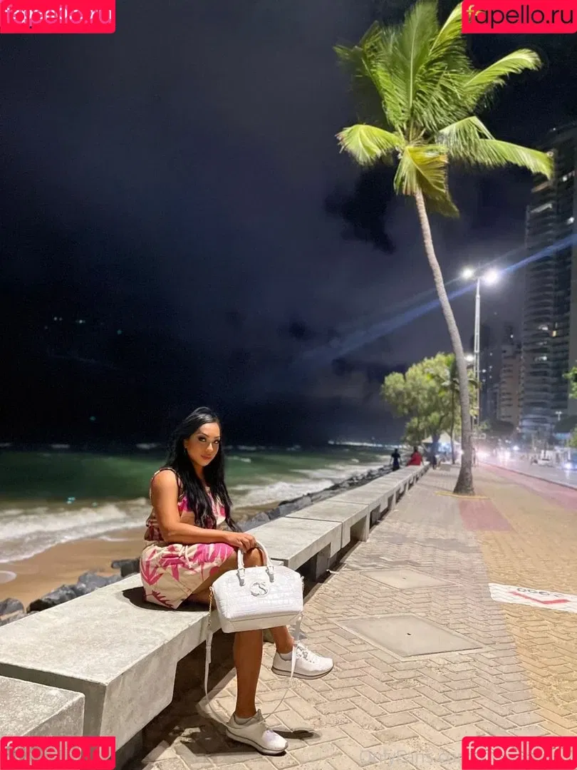 Keren Mirela Onlyfans Photo Gallery 