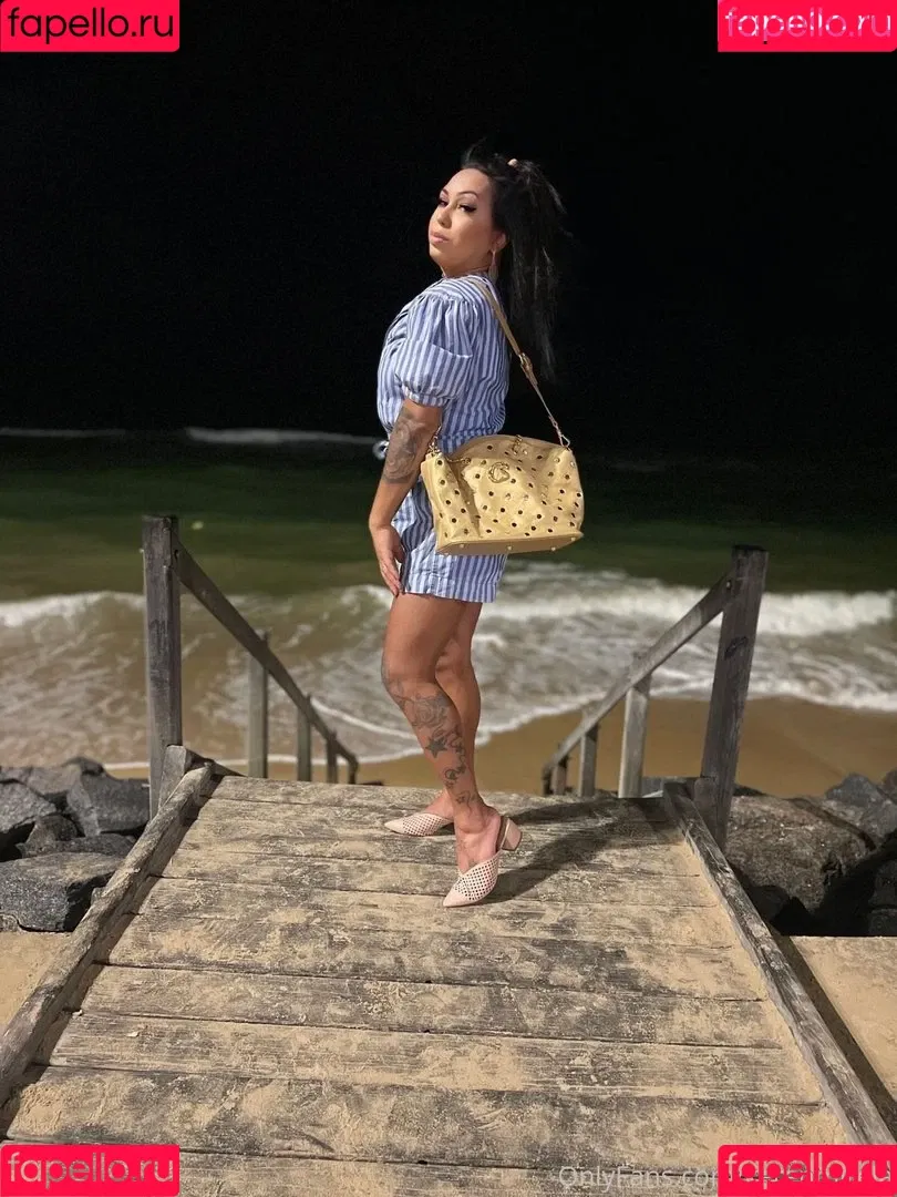 Keren Mirela Onlyfans Photo Gallery 