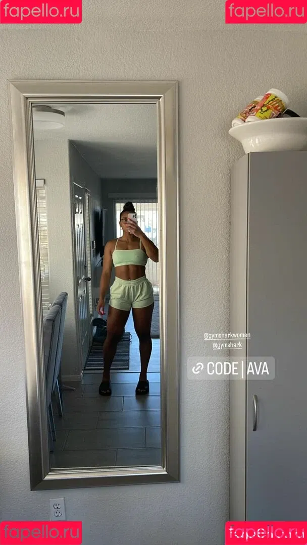 aaaaayevuh Onlyfans Photo Gallery 