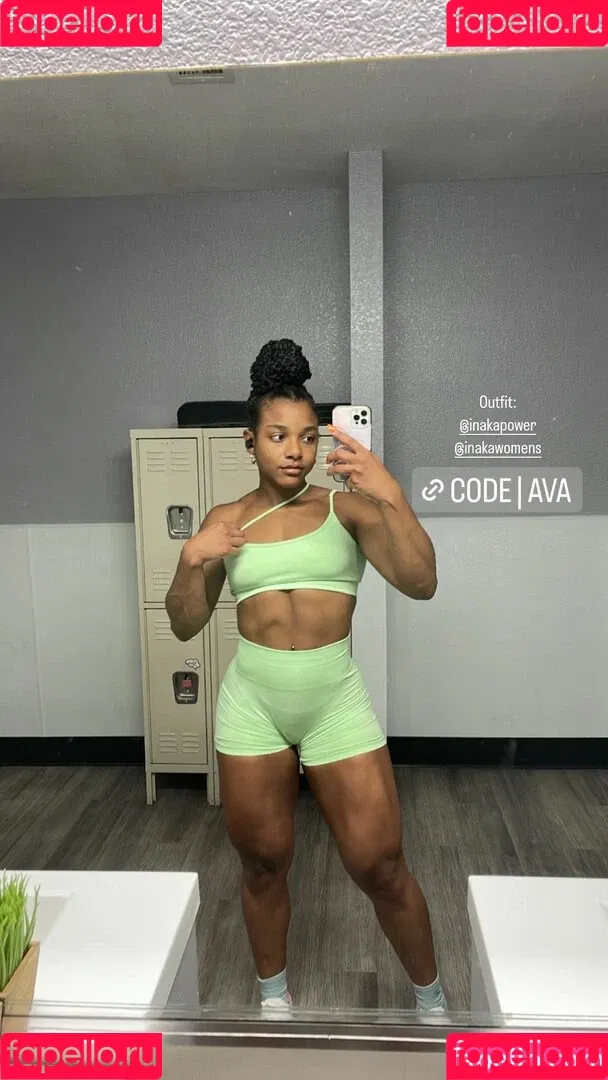 aaaaayevuh Onlyfans Photo Gallery 