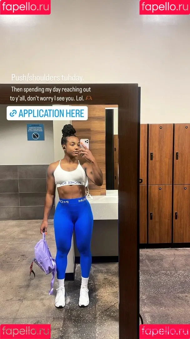 aaaaayevuh Onlyfans Photo Gallery 