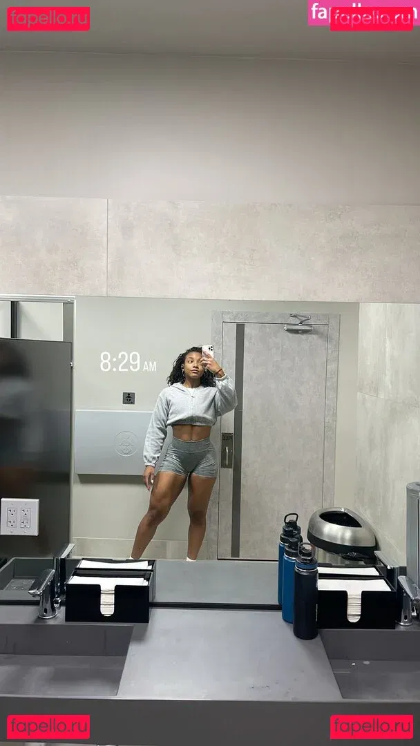 aaaaayevuh Onlyfans Photo Gallery 