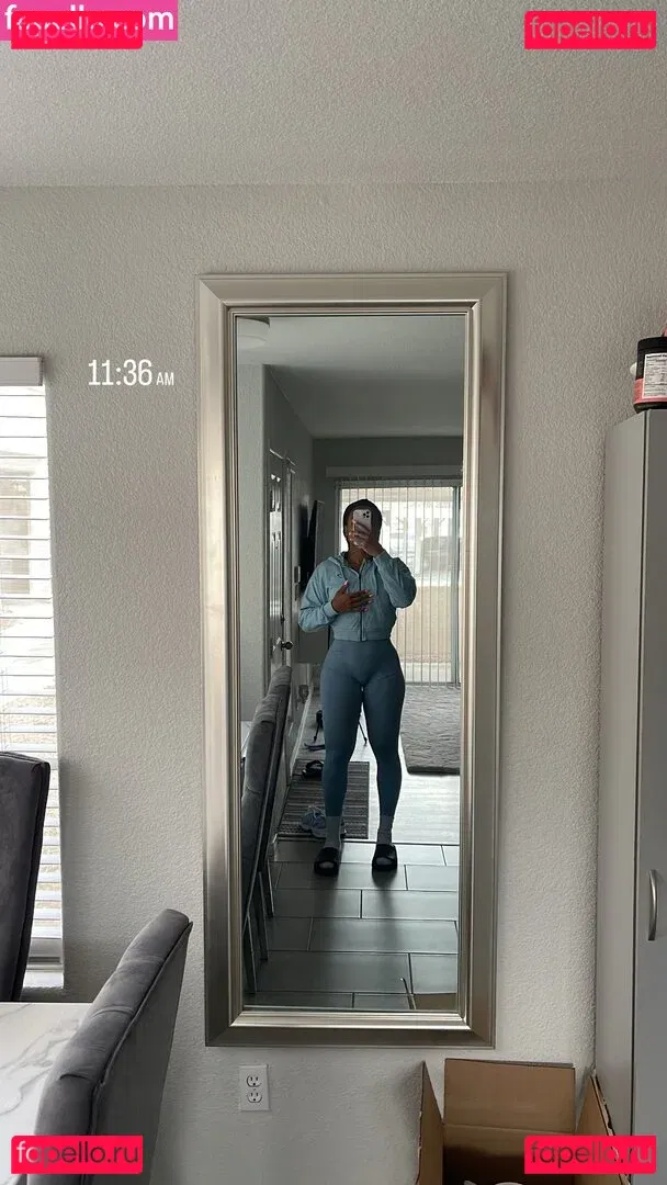 aaaaayevuh Onlyfans Photo Gallery 