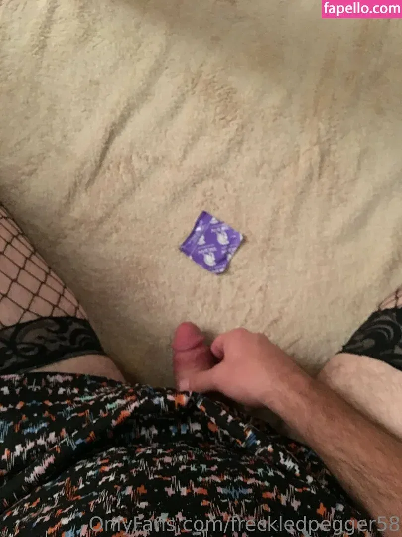 freckledpegger58 Onlyfans Photo Gallery 