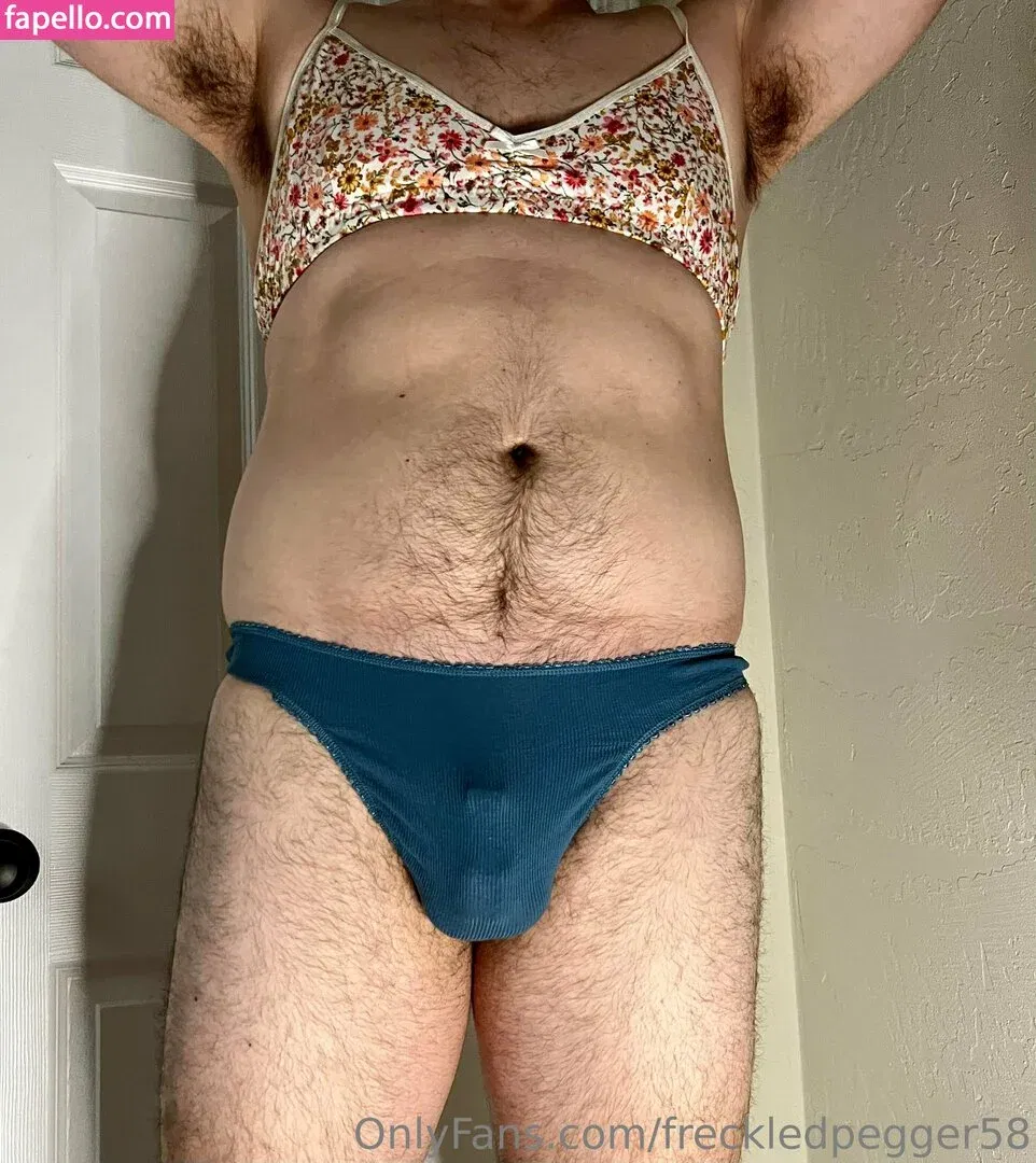 freckledpegger58 Onlyfans Photo Gallery 