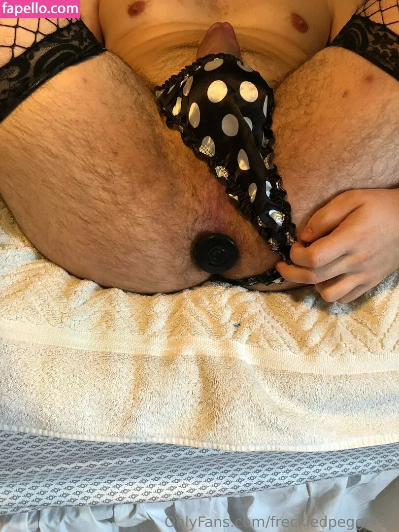 freckledpegger58 Onlyfans Photo Gallery 