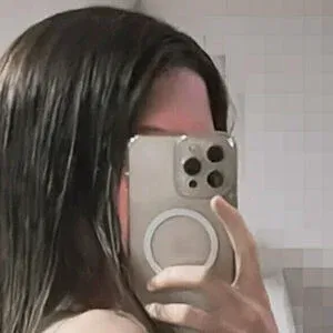 ThinkValerieggval Onlyfans Photo Gallery 