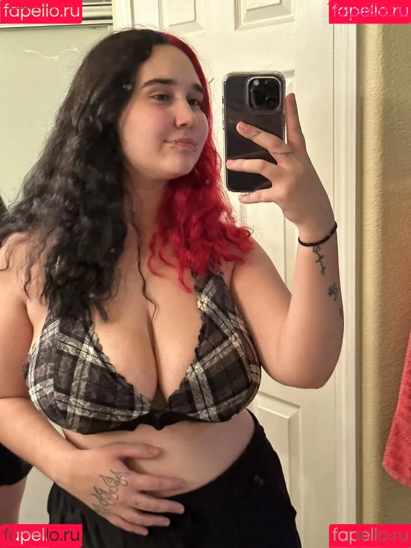 Goddess Ray Onlyfans Photo Gallery 