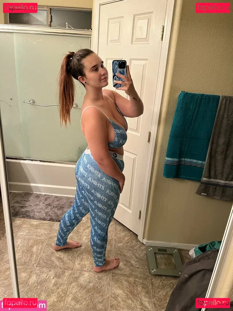 Goddess Ray Onlyfans Photo Gallery 