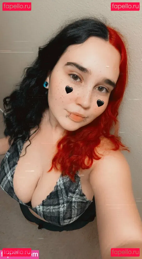 Goddess Ray Onlyfans Photo Gallery 