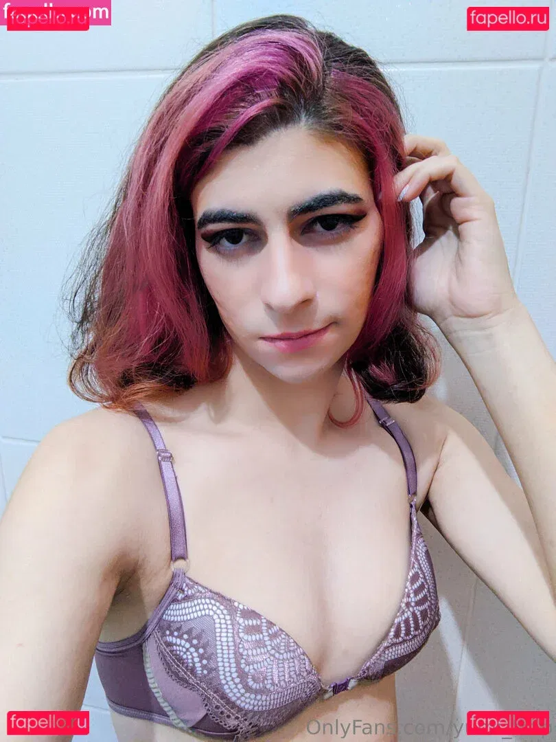 yumi_trap Onlyfans Photo Gallery 