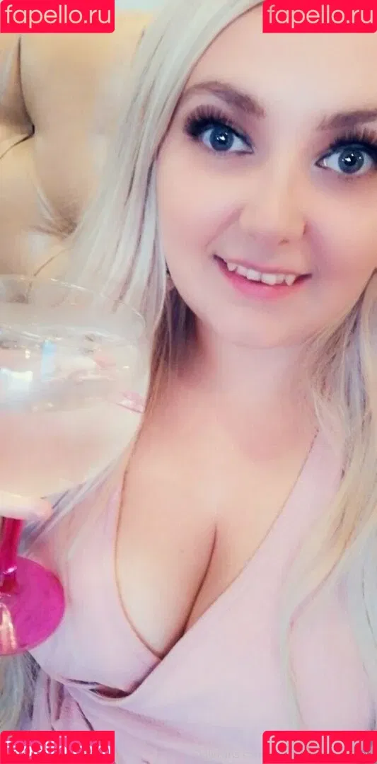 yourlucyloo Onlyfans Photo Gallery 