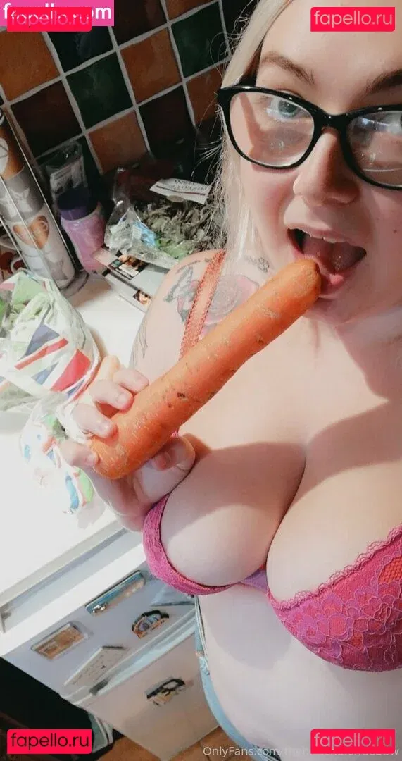 yourlucyloo Onlyfans Photo Gallery 