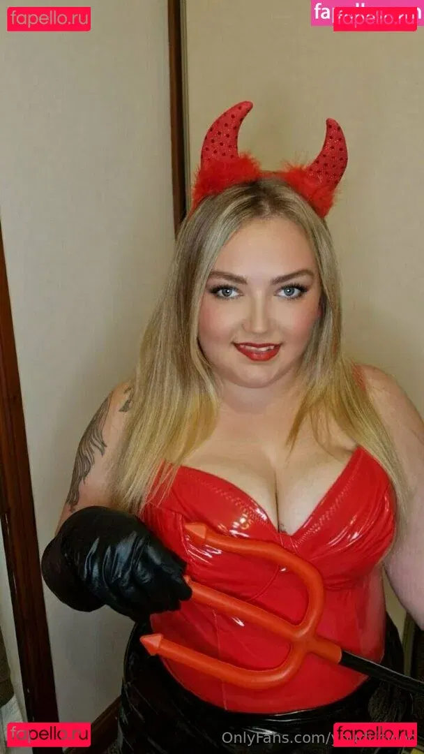 yourlucyloo Onlyfans Photo Gallery 