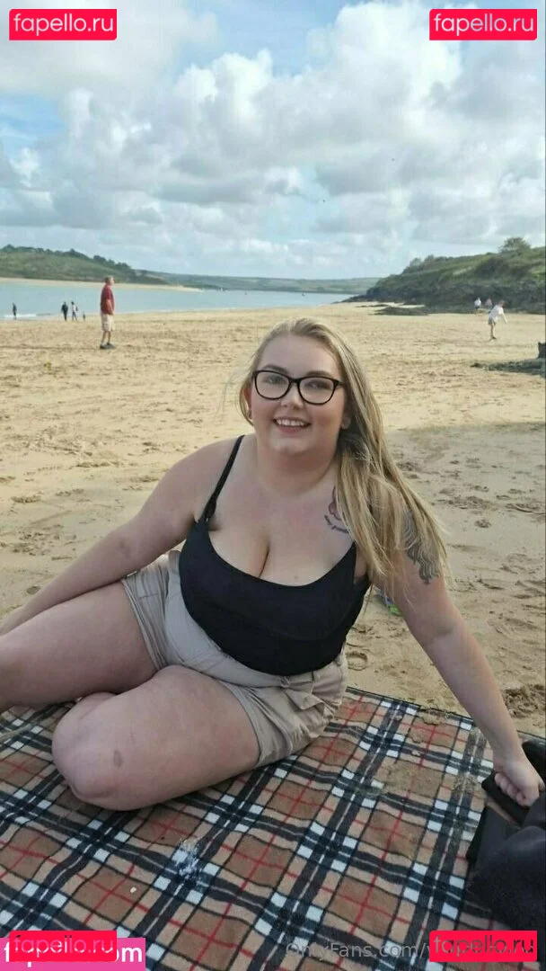 yourlucyloo Onlyfans Photo Gallery 