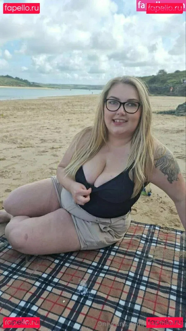 yourlucyloo Onlyfans Photo Gallery 