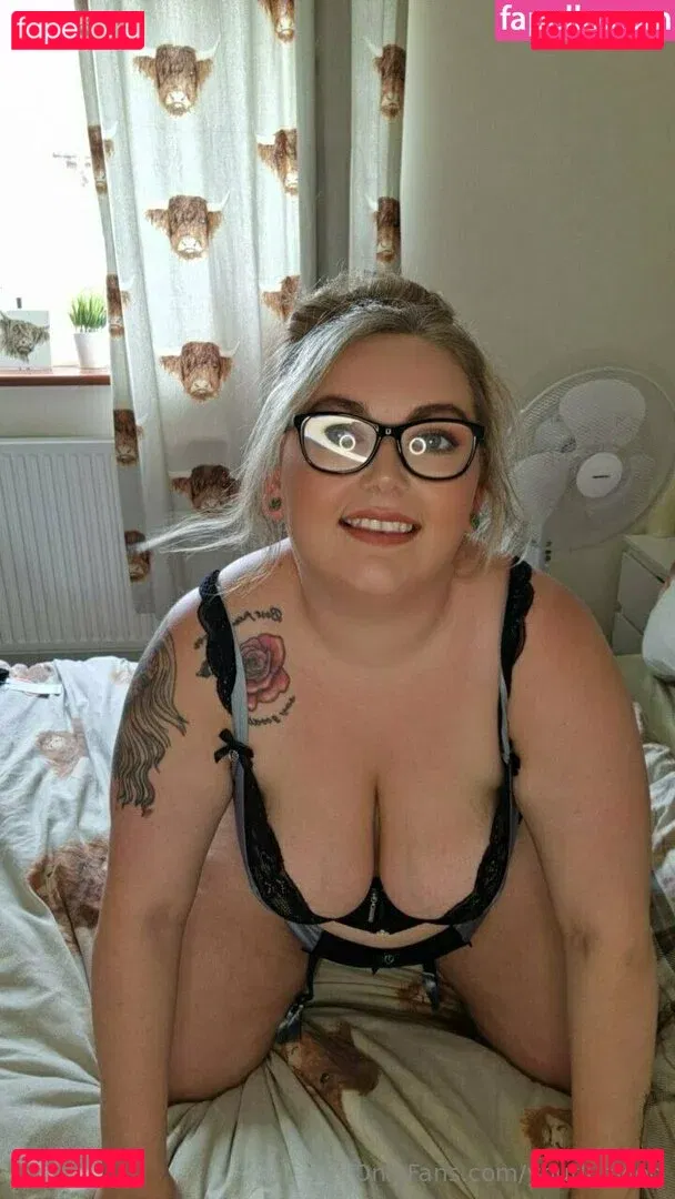 yourlucyloo Onlyfans Photo Gallery 