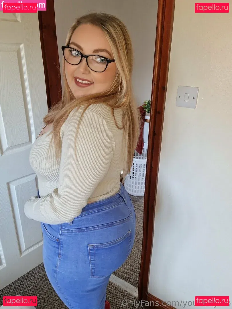 yourlucyloo Onlyfans Photo Gallery 