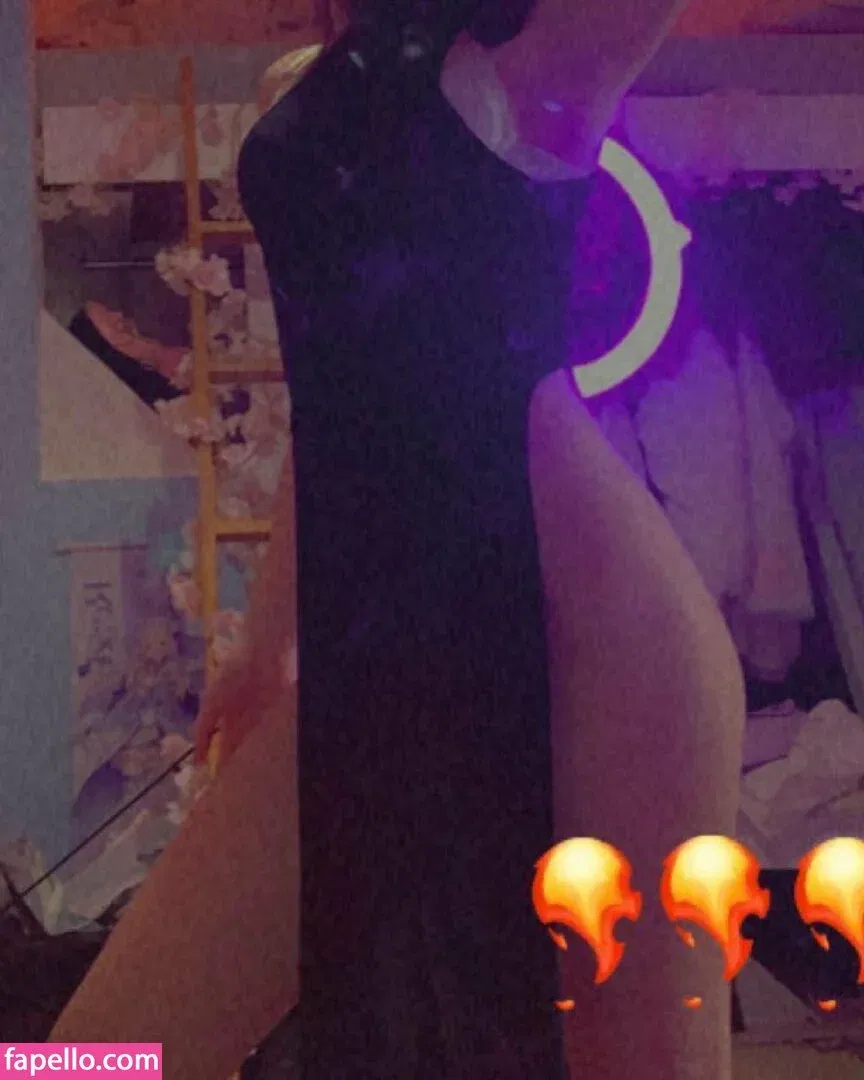 honey_suxxle Onlyfans Photo Gallery 