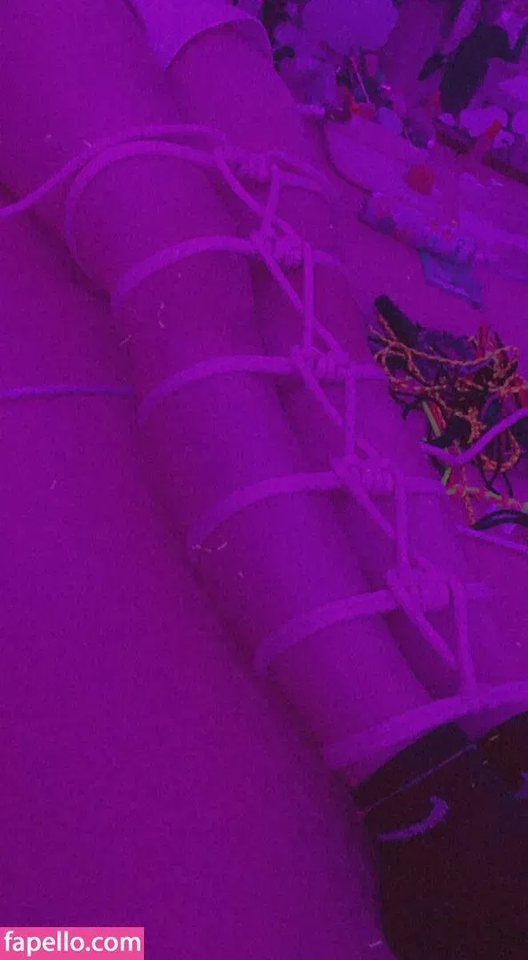 honey_suxxle Onlyfans Photo Gallery 