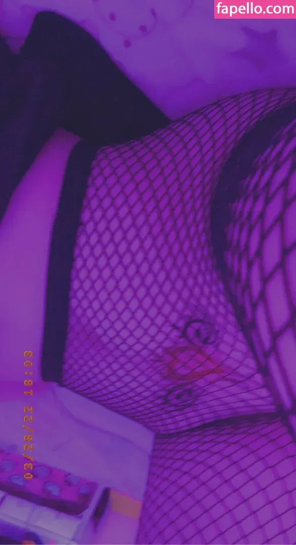 honey_suxxle Onlyfans Photo Gallery 