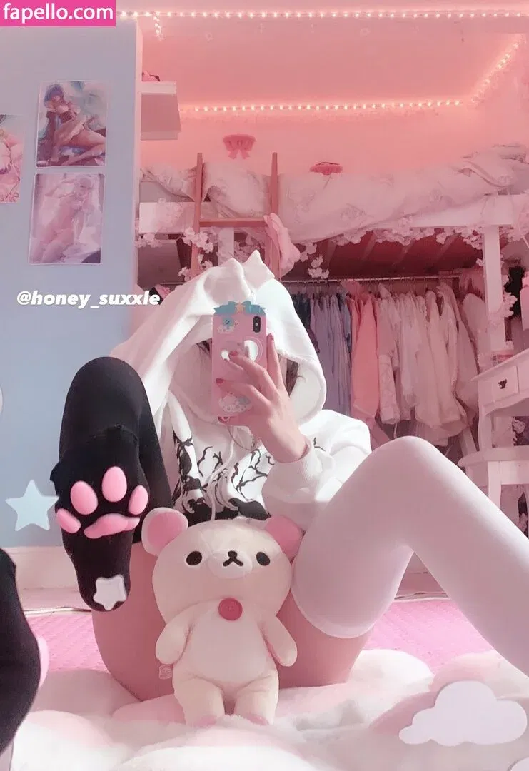 honey_suxxle Onlyfans Photo Gallery 