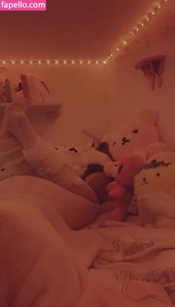 honey_suxxle Onlyfans Photo Gallery 