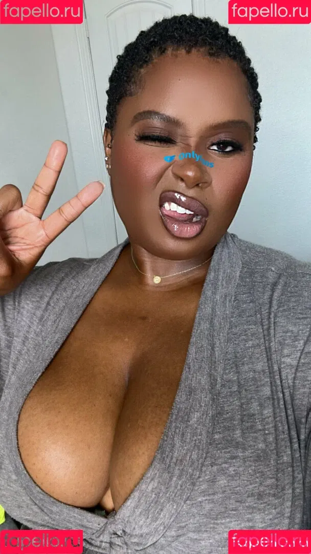 thelingerielounge Onlyfans Photo Gallery 