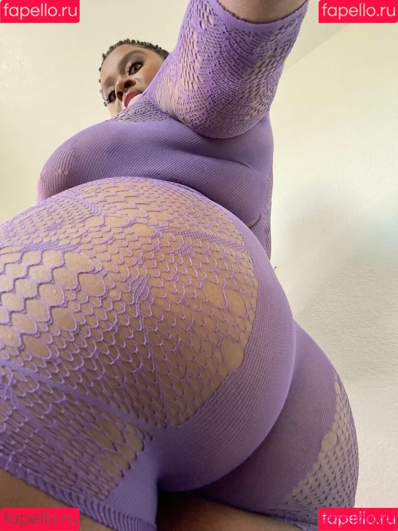 thelingerielounge Onlyfans Photo Gallery 